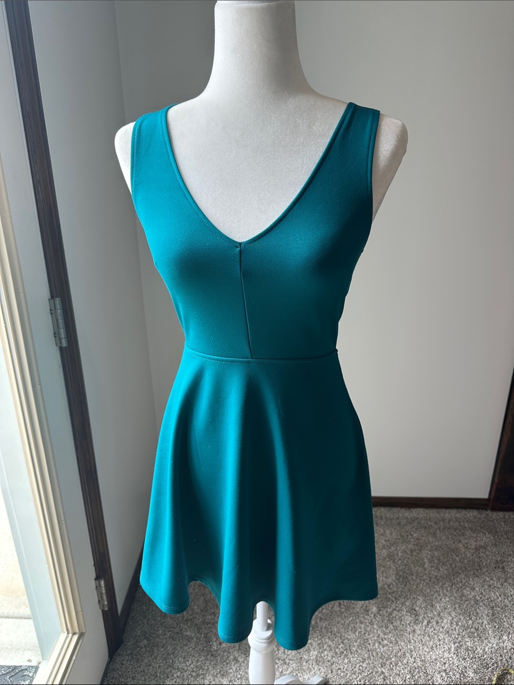 Forever 21 Teal Sleeveless V-Neck Fit & Flare Dress SMALL